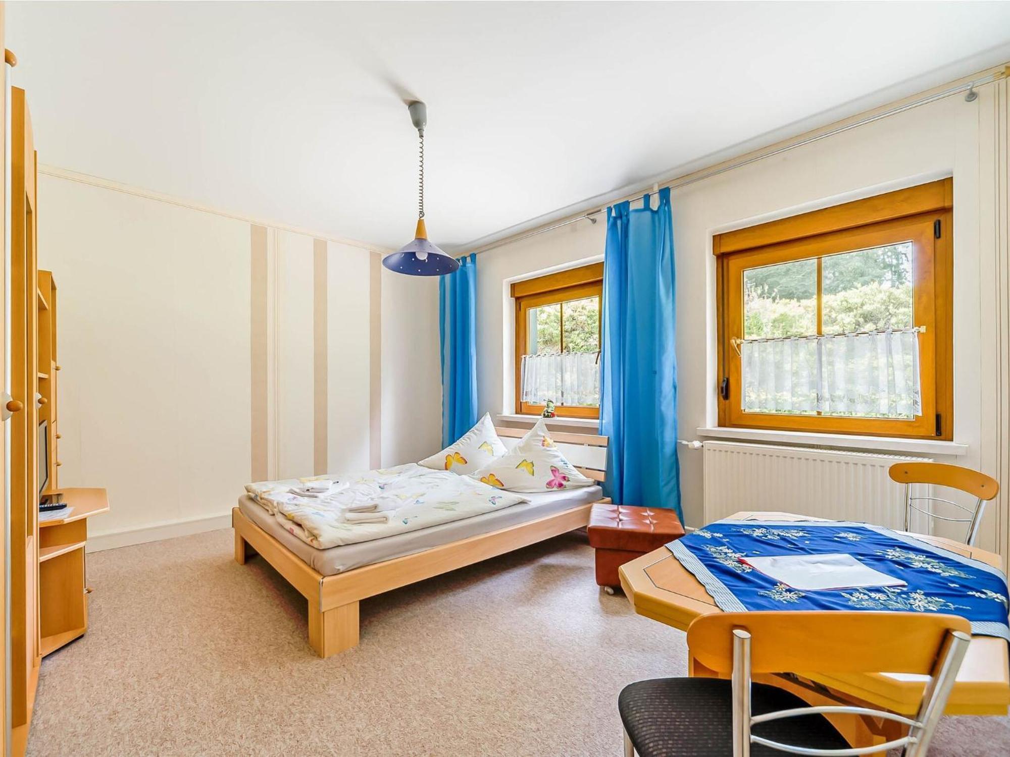 Holiday Home With Shared Pool In J Gersgr N Bad Reiboldsgruen ภายนอก รูปภาพ