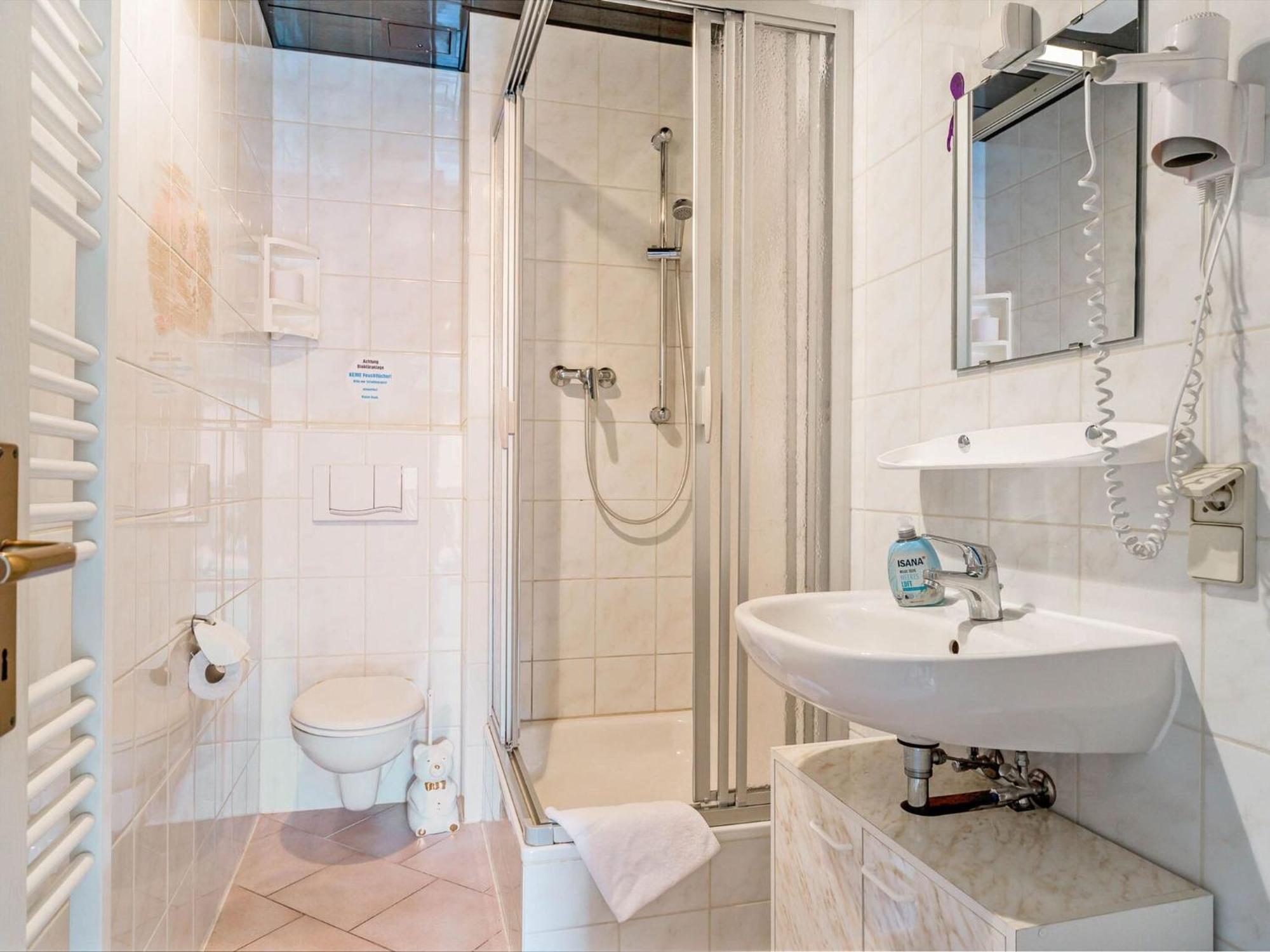 Holiday Home With Shared Pool In J Gersgr N Bad Reiboldsgruen ภายนอก รูปภาพ